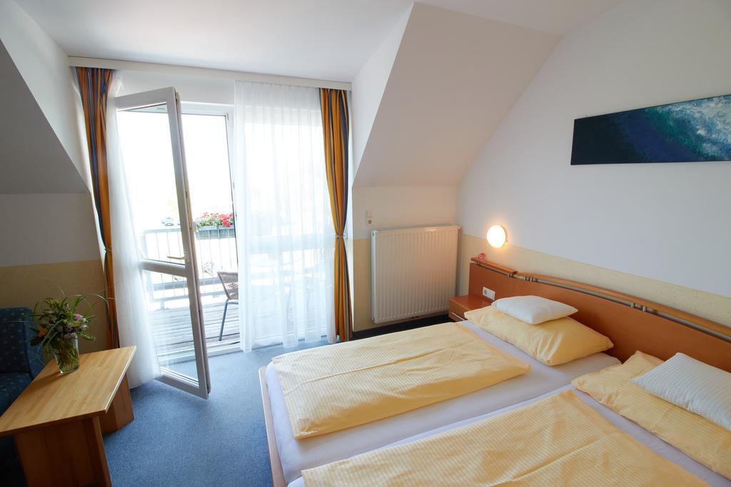 Hotel&Restaurant Seehof Podersdorf am See Extérieur photo